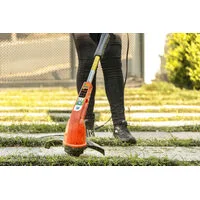 Aparador de Grama Elétrico Bipartido Tramontina APB1000T com Diâmetro de Corte de 280 mm 1000 W 220 V