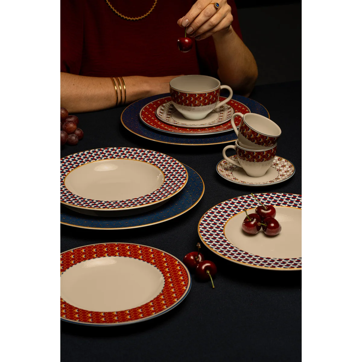 Aparelho de Jantar Tramontina Lazuli em Porcelana Decorada 30 Peças