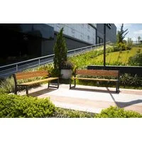 Banco de Madeira Tramontina Urban Highline em Madeira Garapeira com Acabamento Ecoclear e Encosto 190 cm em FSC