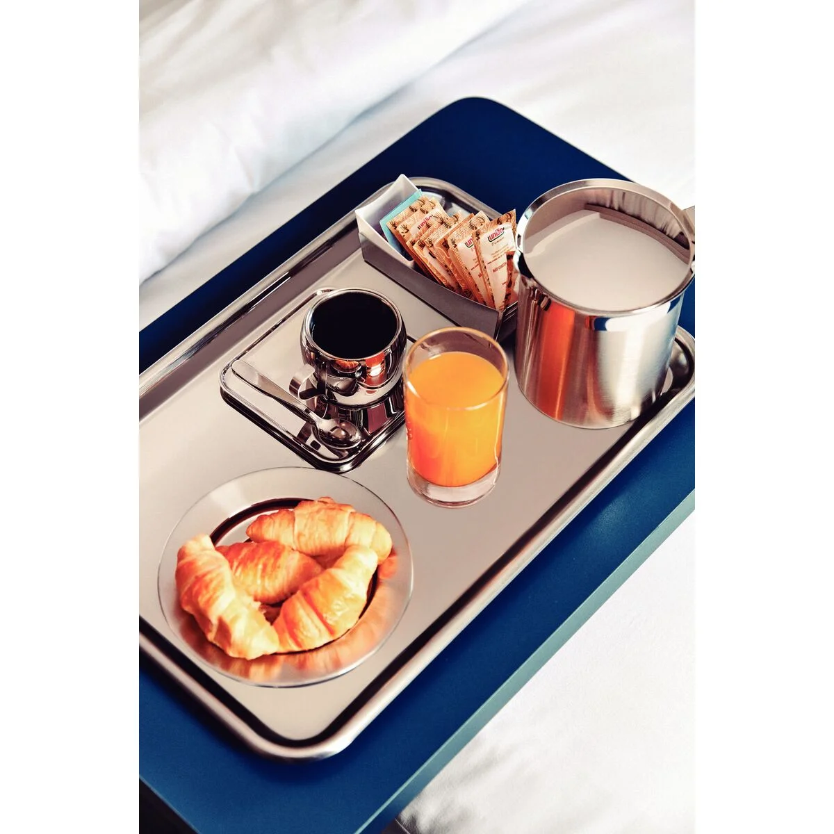 Bandeja Retangular Tramontina Buena em Aço Inox 49x33 cm