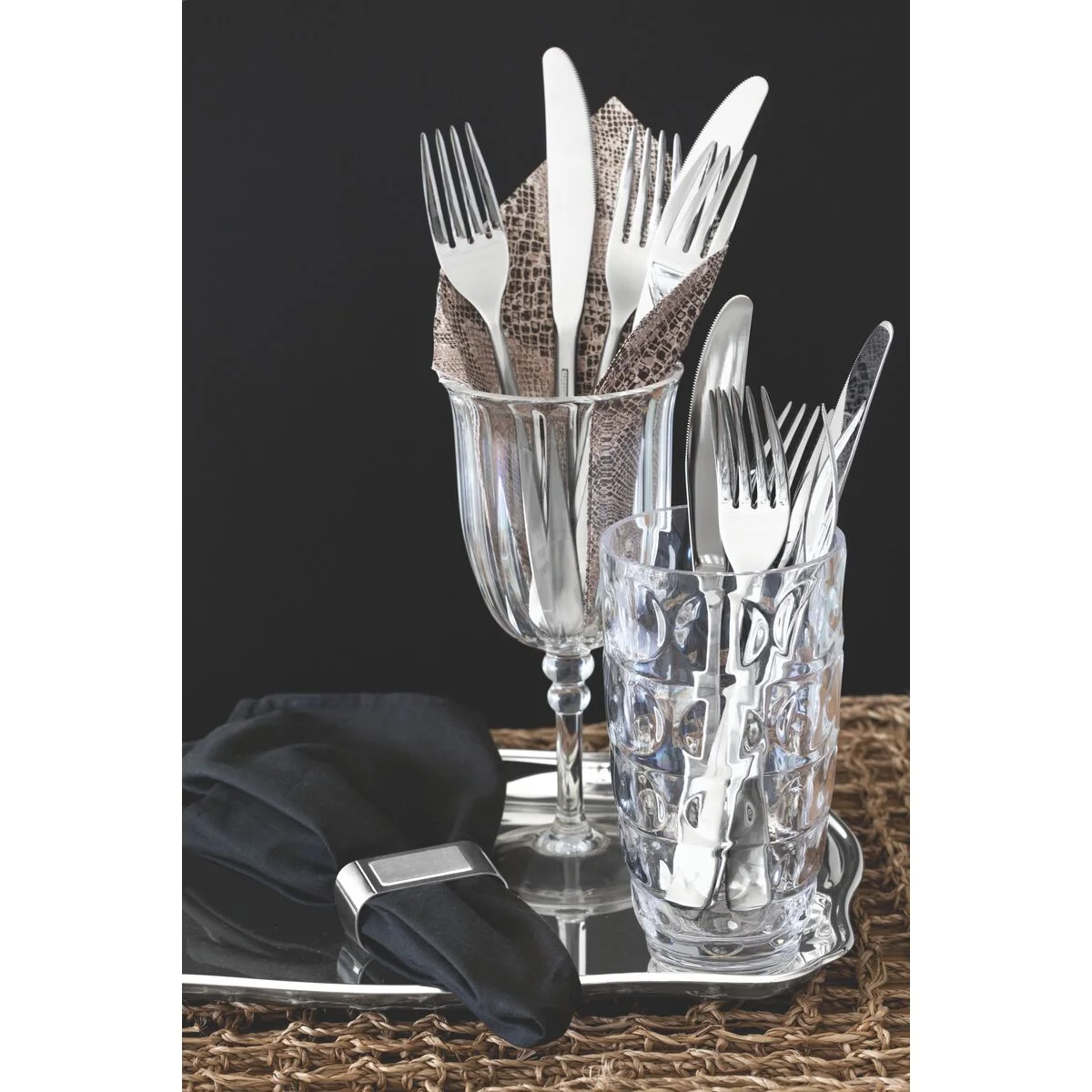 Bandeja Tramontina Classic Retangular em Aço Inox com Alças 42 x 29 cm