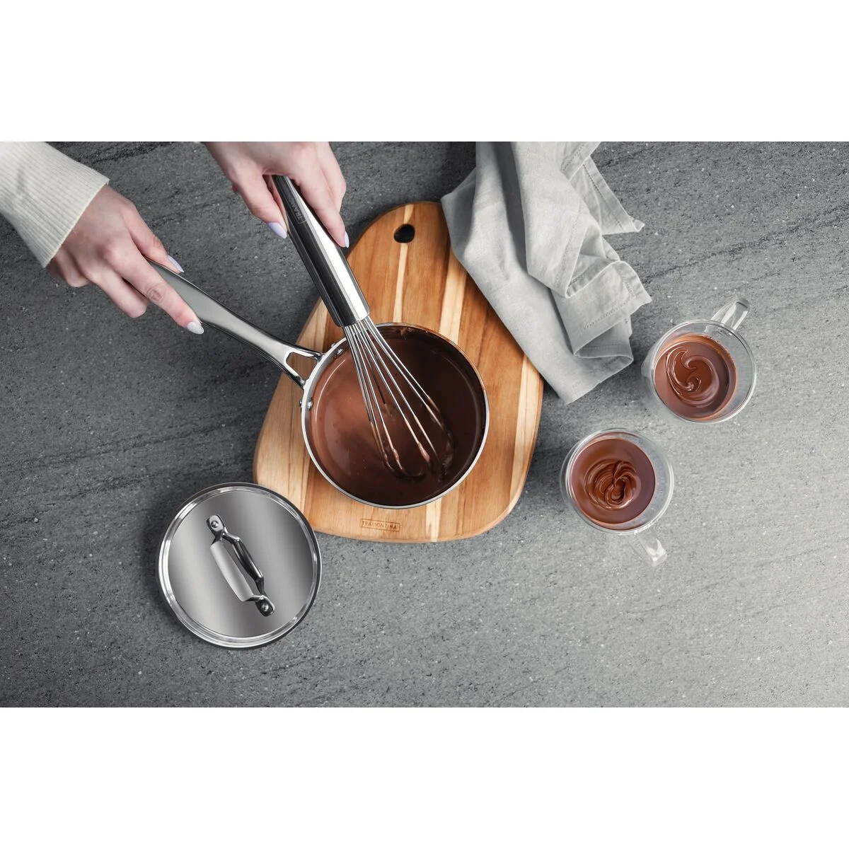 Batedor Tramontina Marffim em Aço Inox 37 cm