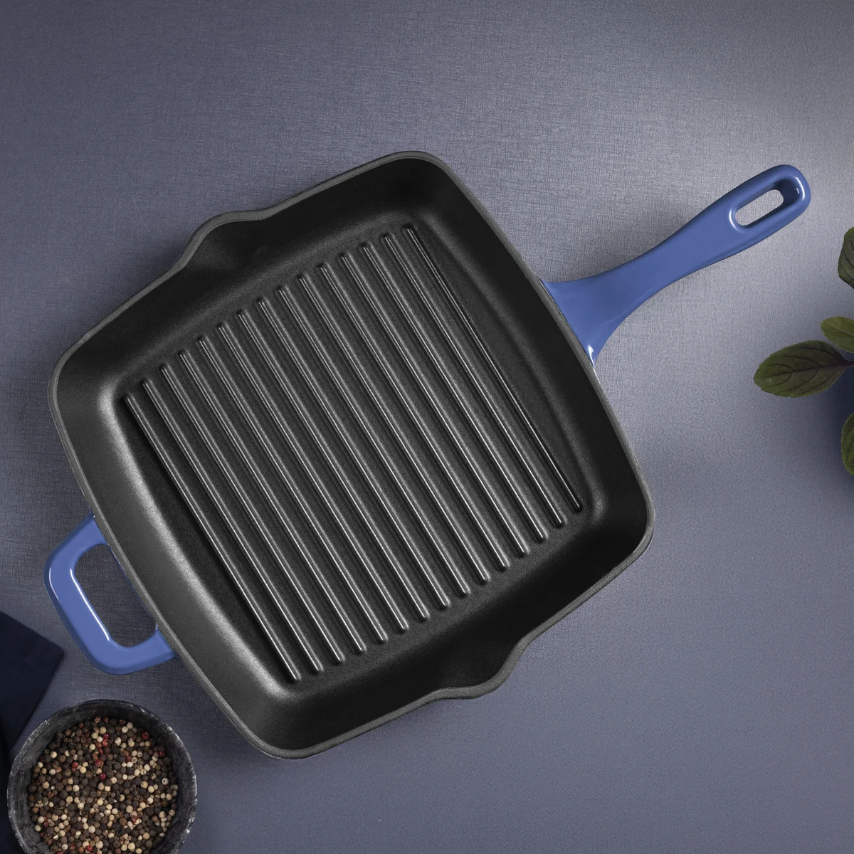 Bistequeira Tramontina Ampezzo em Ferro Fundido com Revestimento Interno e Externo Esmaltado Azul 27 cm 2,4 L
