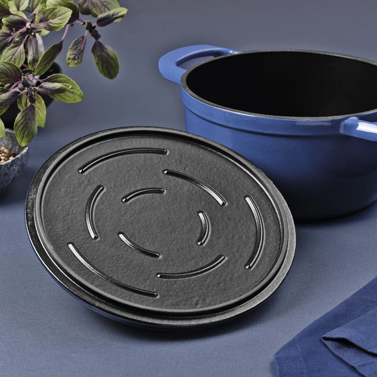 Caçarola Tramontina Ampezzo em Ferro Fundido com Revestimento Interno e Externo Esmaltado Azul 22 cm 3,7 L