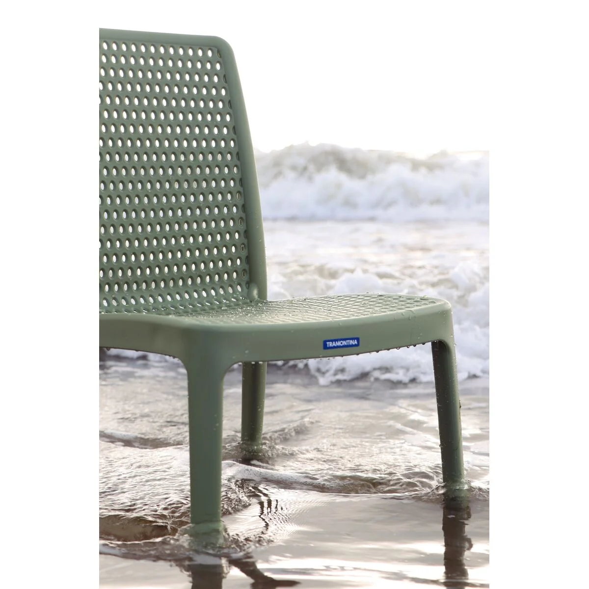 Cadeira Tramontina Summa Isabelle em Polipropileno Ocean +Clean Verde Oliva