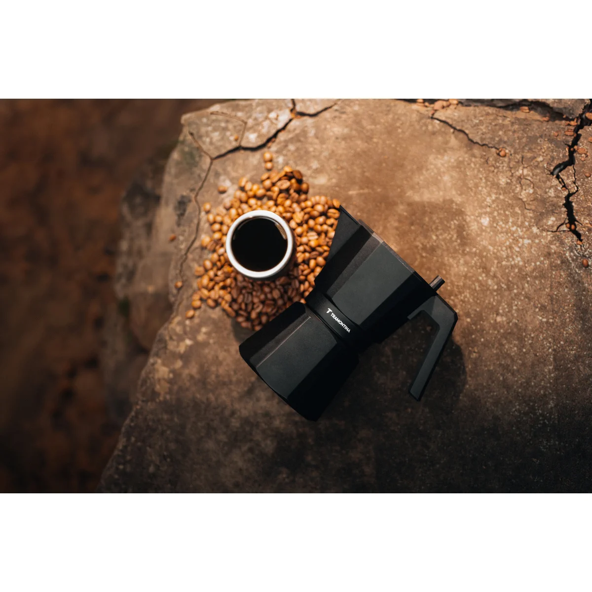 Cafeteira Expresso Italiana Tramontina em Alumínio Preto com Cabo em Nylon 320 ml