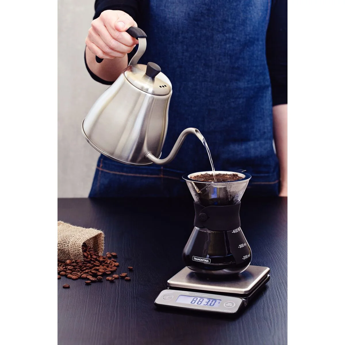 Cafeteira Tramontina com Coador de Aço Inox 0,40 L