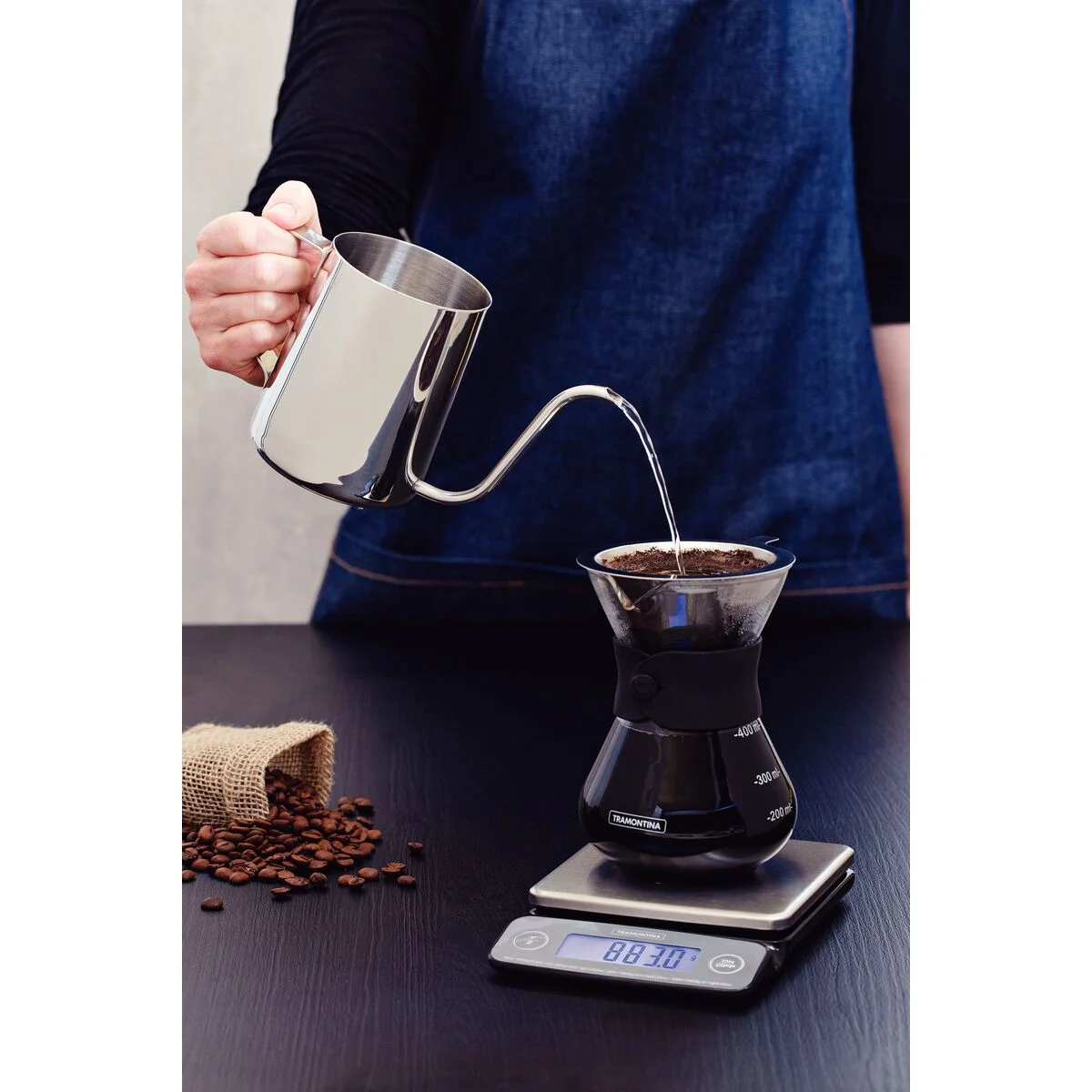 Cafeteira Tramontina com Coador de Aço Inox 0,40 L
