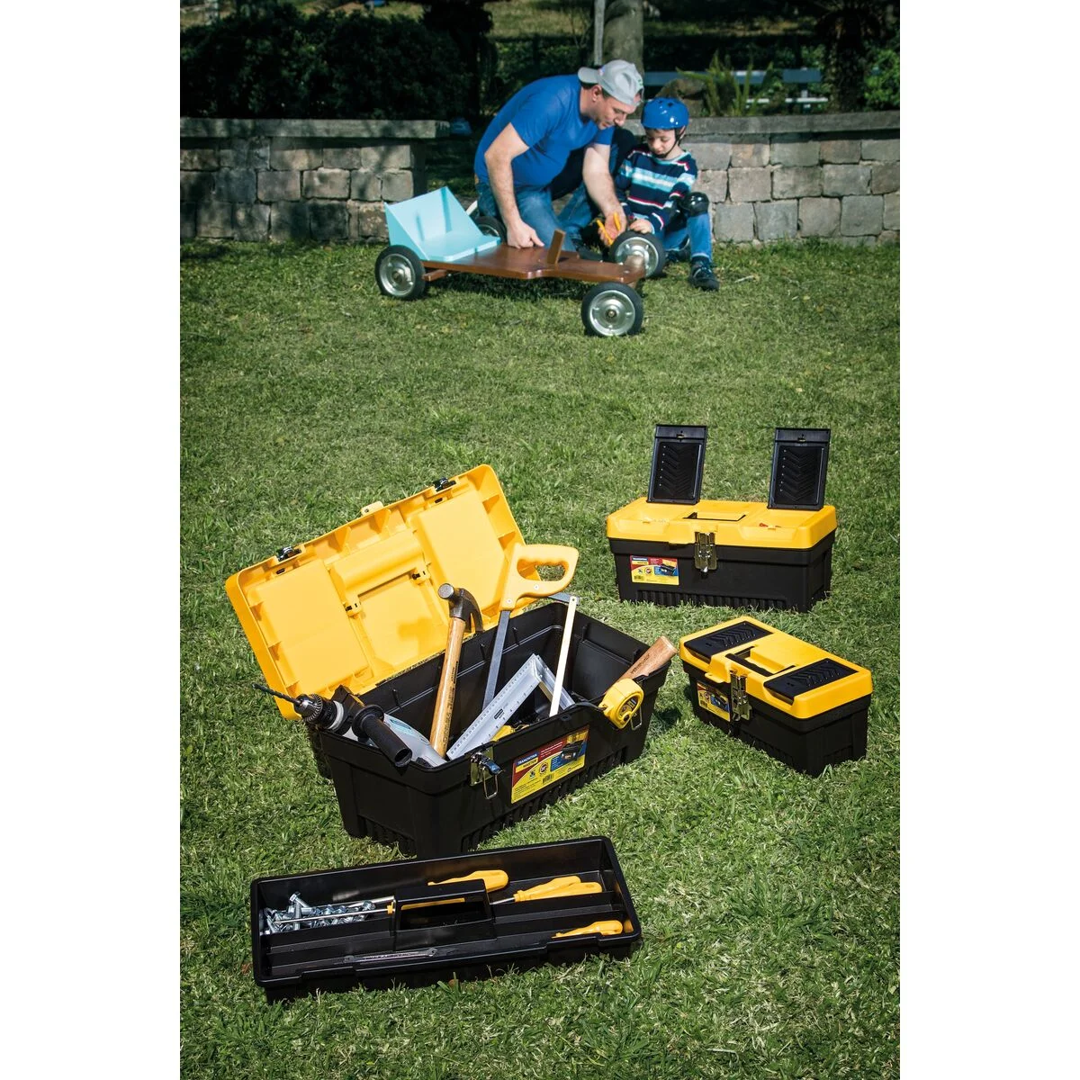 Caixa Plástica para Ferramentas 20" Tramontina MASTER com Bandeja Removível e Travas Metálicas