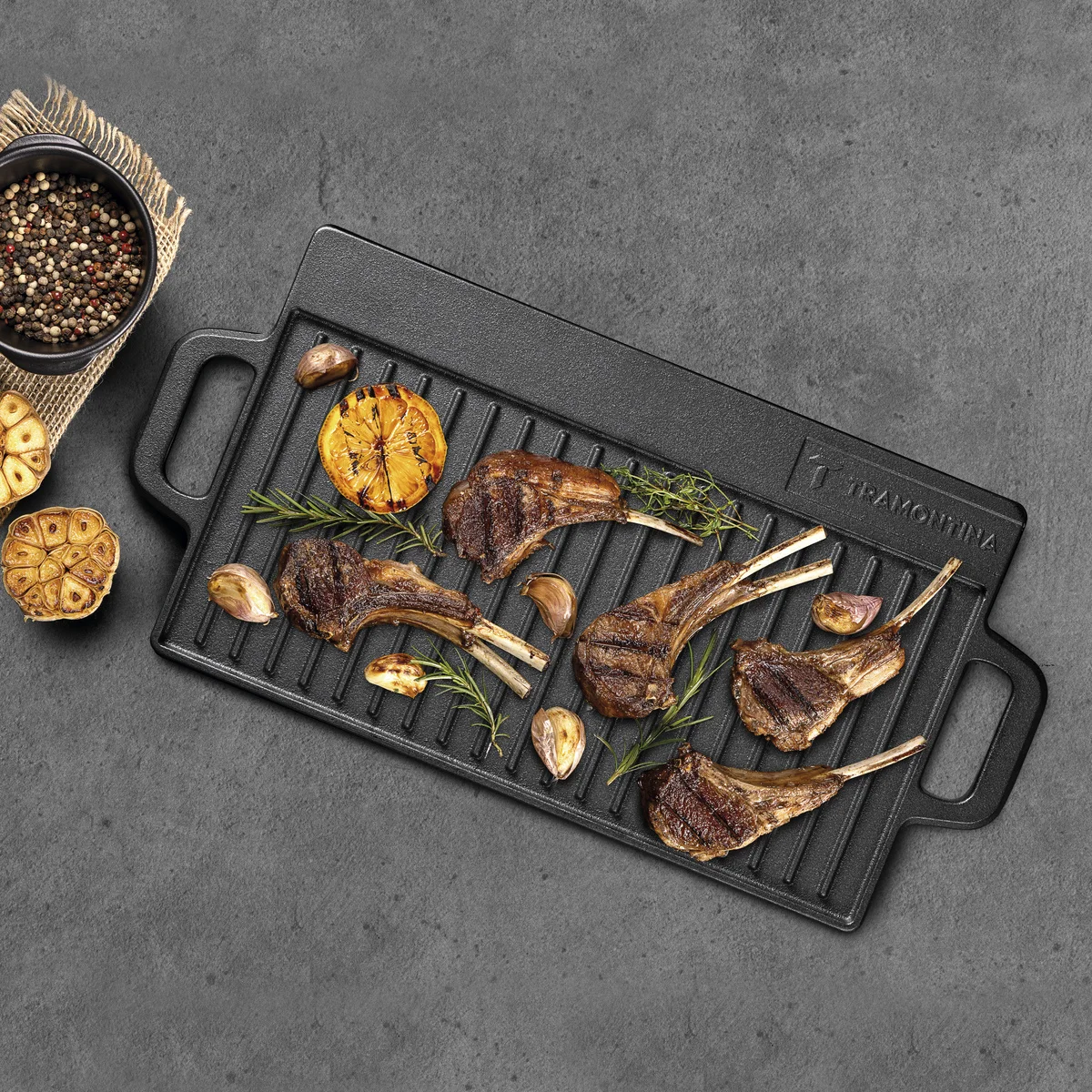 Chapa Retangular Tramontina Fargo em Ferro Fundido com Acabamento Pre-Seasoned 37 cm 2,3 L