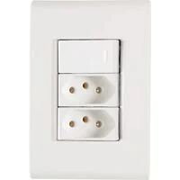 Conjunto 4x2 com 1 Interruptor Simples 10 A 250 V e 2 Tomadas 2P+T 10 A 250 V Tramontina Liz Branco