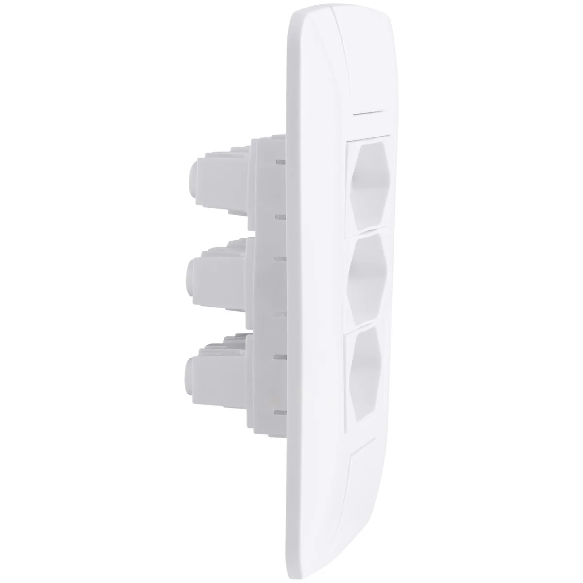 Conjunto 4x2 com 3 Tomadas 2P+T 10 A 250 V Tramontina Aria Branco