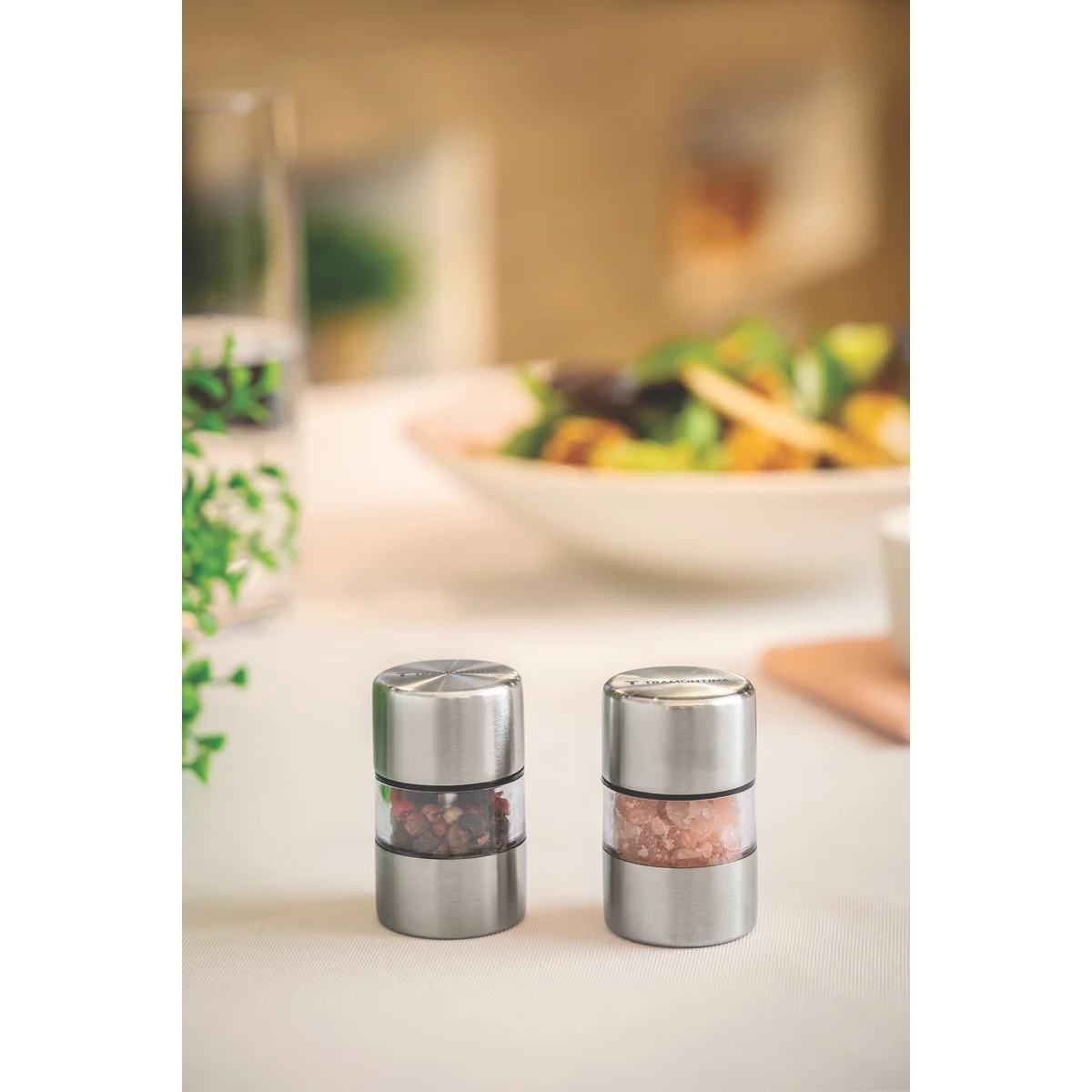 Conjunto de Moedores para Sal e Pimenta Tramontina Realce em Aço Inox e Acrílico com Moinho em Cerâmica 2 Peças