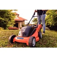 Cortador de Grama Elétrico Tramontina CE35P com Diâmetro de Corte de 350 mm Coletor Rígido e Chassi de Plástico 1300 W 127 V