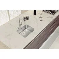 Cuba de Embutir Tramontina Dora 40 BL R6 em Aço Inox Escovado com Válvula e escape 40x34 cm