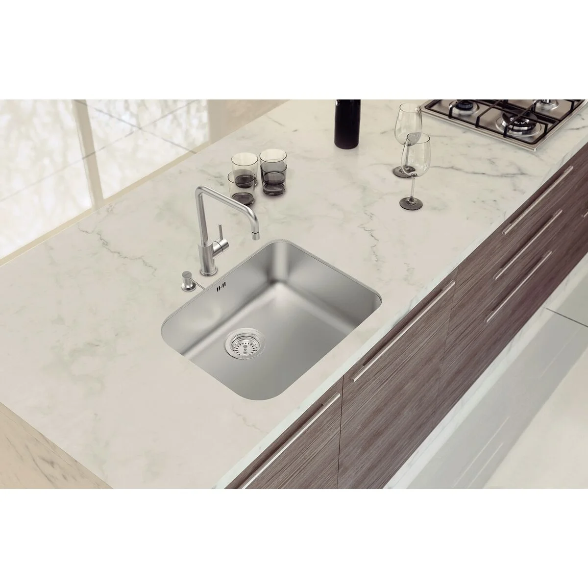 Cuba de Embutir Tramontina Dora 50 BL R6 em Aço Inox Escovado com Válvula e escape 50x40 cm