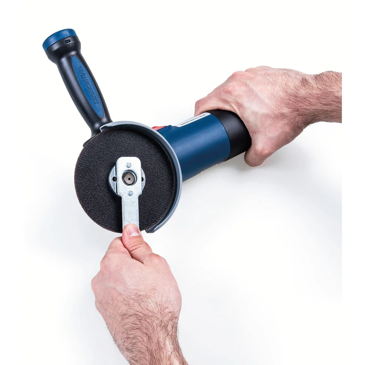 Esmerilhadeira Angular Elétrica 850 W 4.1/2" 220 V Tramontina MASTER para Uso Profissional