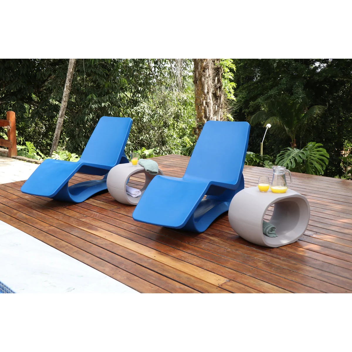 Espreguiçadeira Chaise Tramontina Octo ECO em Polietileno I''m Green Mariner Com Furo