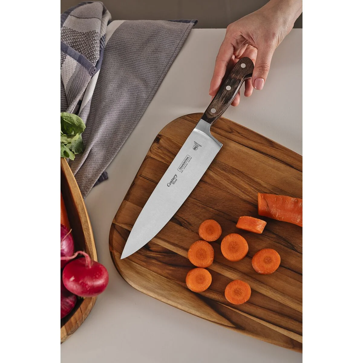 Faca Chef Tramontina Century Wood com Lâmina em Aço Inox e Cabo de Madeira Tratada Castanho 8"