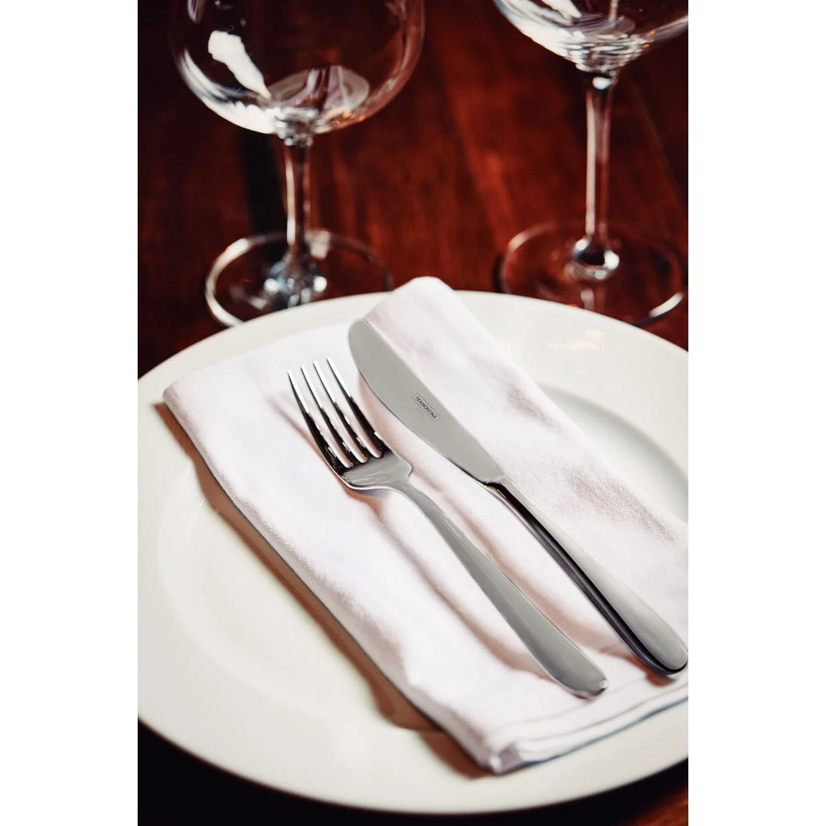 Faca de Mesa Tramontina Cannes Forjada em Aço Inox com Acabamento Alto Brilho