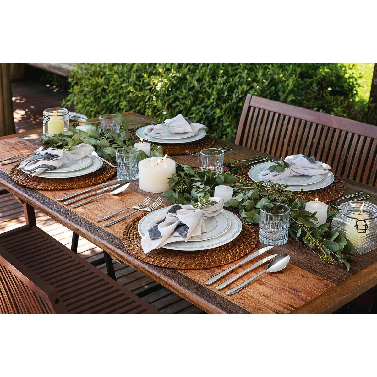 Faca de Mesa Tramontina Cannes Forjada em Aço Inox com Acabamento Alto Brilho