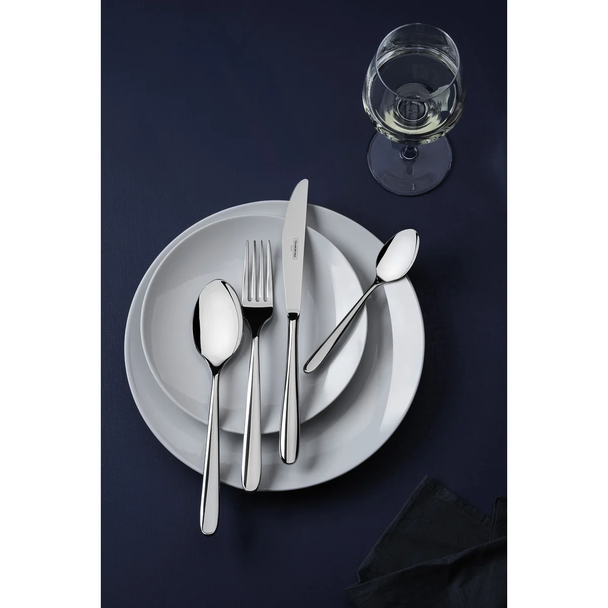 Faca de Mesa Tramontina Cannes Forjada em Aço Inox com Acabamento Alto Brilho
