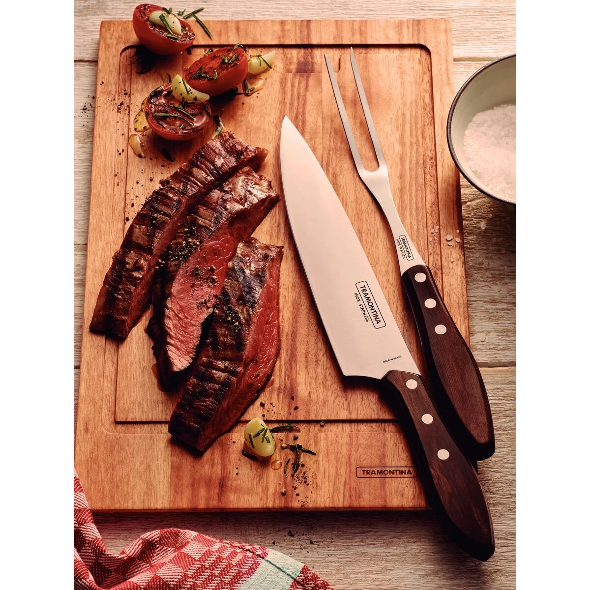 Faca para Carne Tramontina com Lâmina em Aço Inox e Cabo de Madeira Tratada Polywood Castanho 8"