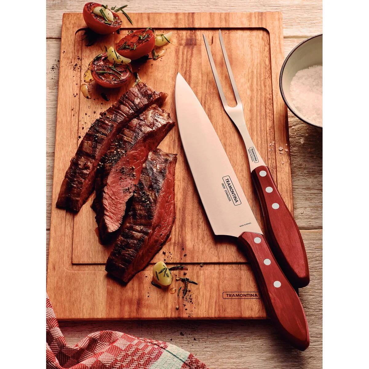 Faca para Carne Tramontina com Lâmina em Aço Inox e Cabo de Madeira Tratada Vermelho Polywood 8"