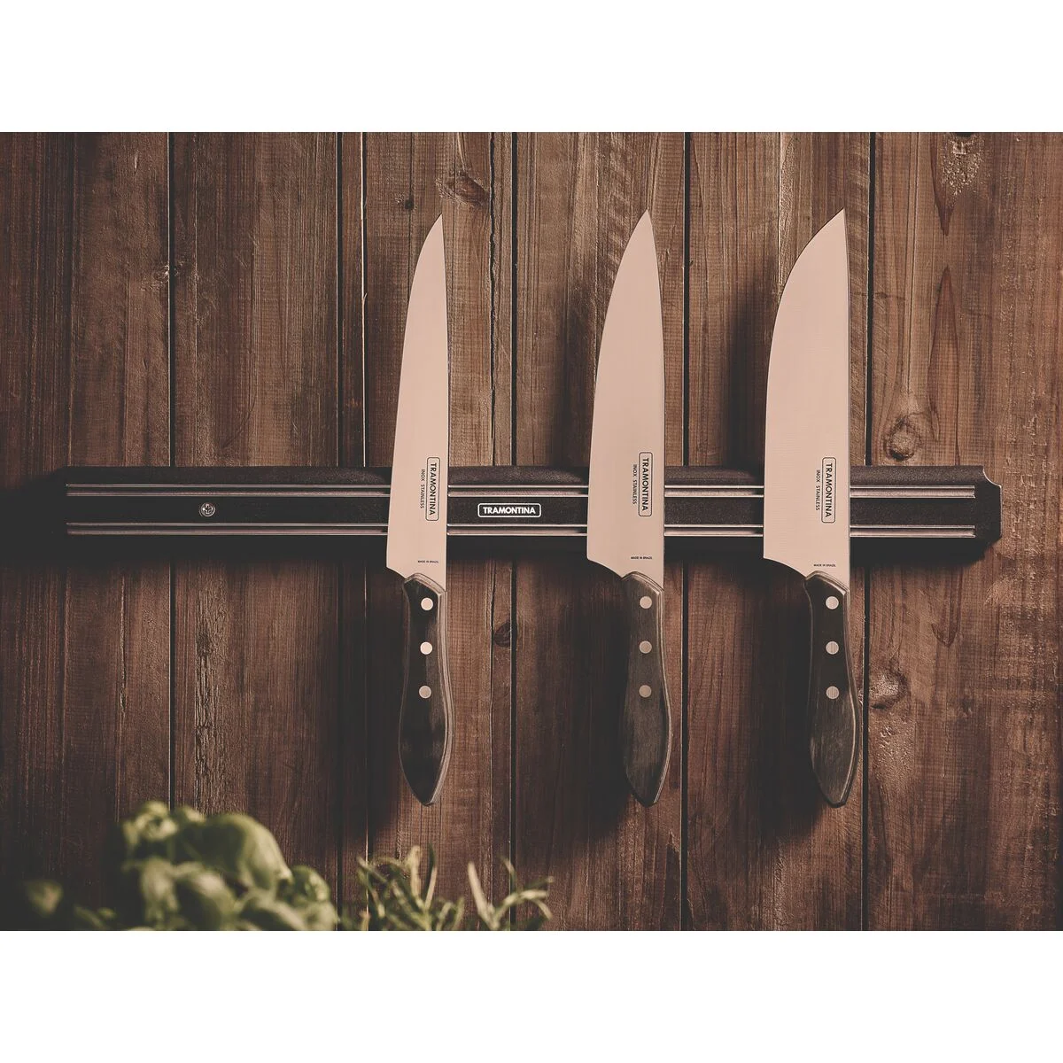 Faca para Carne Tramontina com Lâmina em Aço Inox e Cabo de Madeira Tratada Polywood Castanho 8"