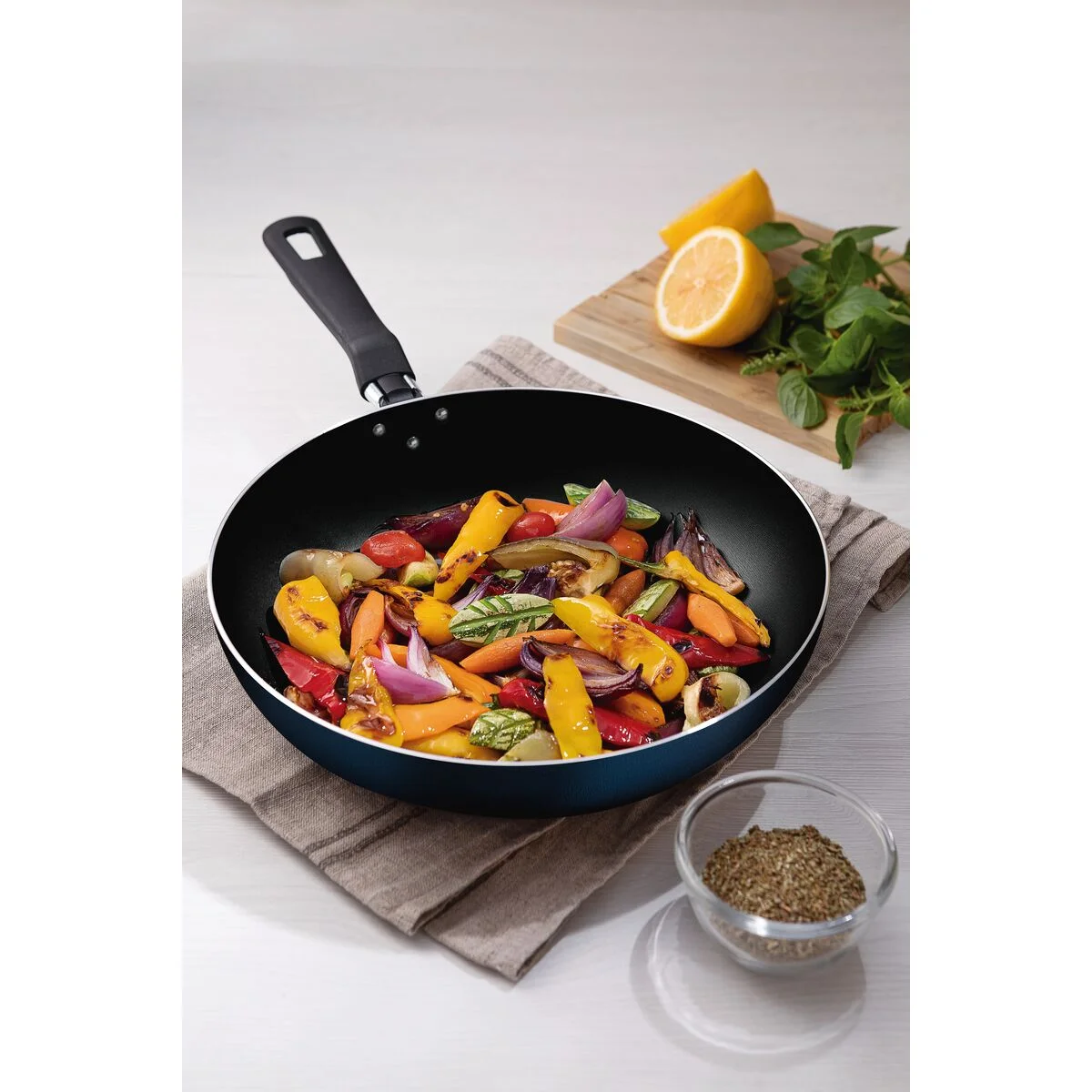 Frigideira Funda Tramontina Ravena em Alumínio com Revestimento Interno Antiaderente Starflon Max 28 cm 3,3 L
