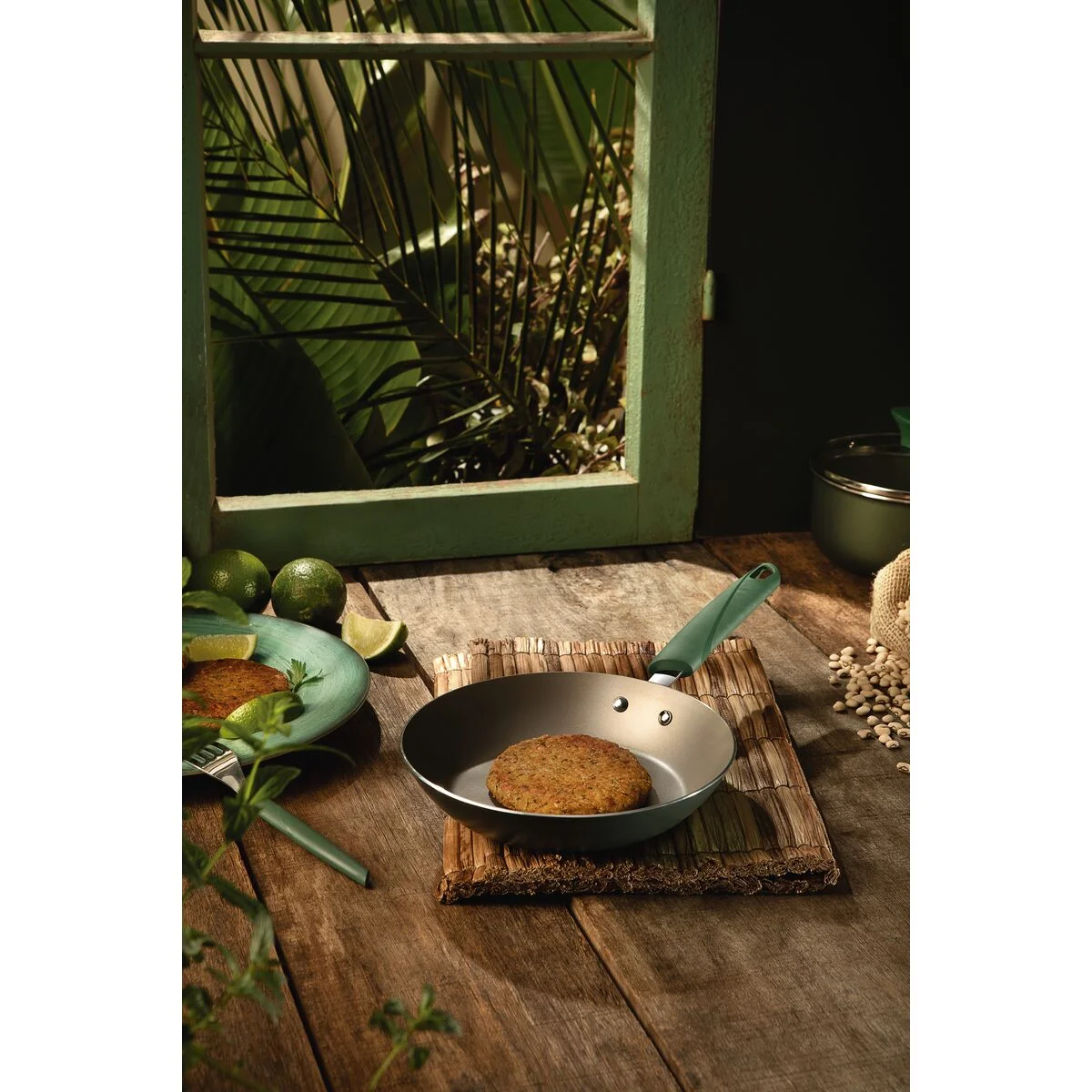 Frigideira Tramontina Lyf em Alumínio com Revestimento Interno e Externo em Antiaderente Starflon Max Verde 28 cm
