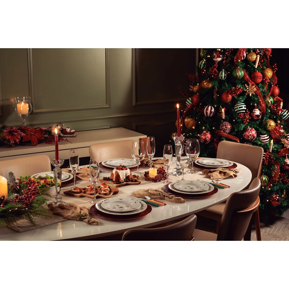 Colher de Mesa Tramontina Casa Natal com Lâmina de Aço Inox e Cabo de Polipropileno Vermelho