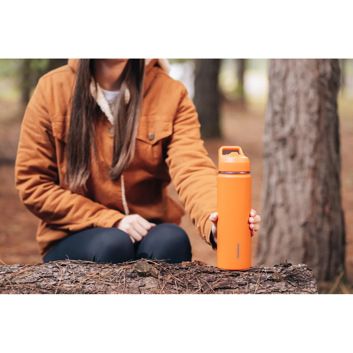 Garrafa Térmica Tramontina 650 ml em Aço Revestido Laranja com Canudo
