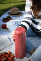 Garrafa Térmica Tramontina Exata em Plástico Vermelho com Ampola de Vidro e Tampa Rosqueável 1 L