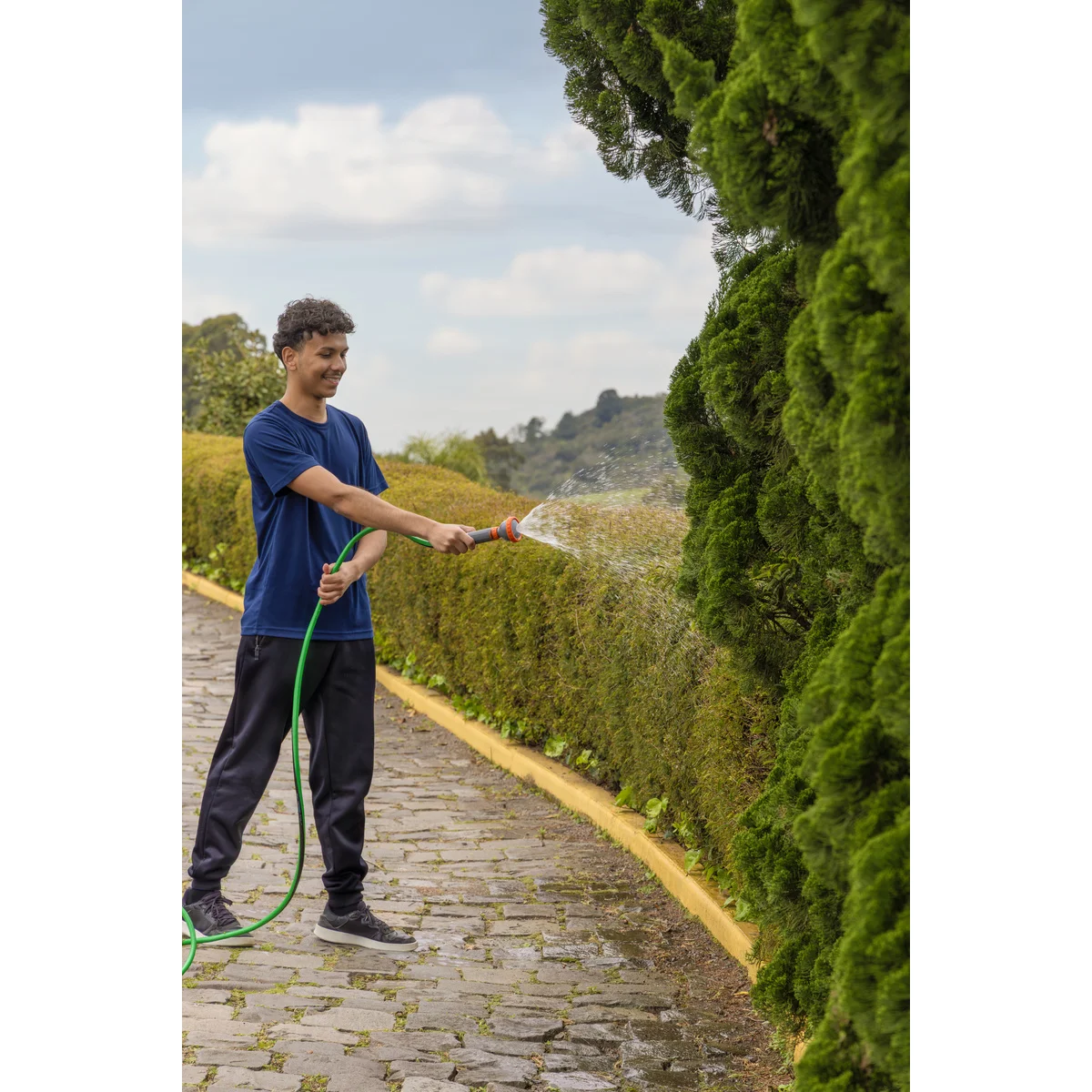 Irrigador Multifunção Tramontina 3 Tipos de Jatos para Engate Rápido