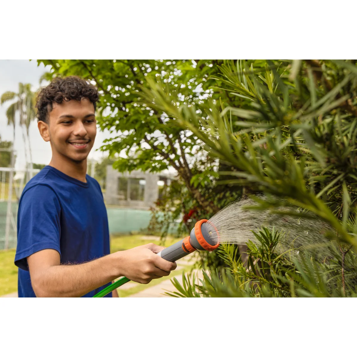Irrigador Multifunção Tramontina 3 Tipos de Jatos para Engate Rápido