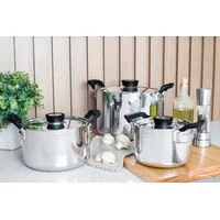 Jogo de Panelas Tramontina Grano Compact em Aço Inox com Corpo Triplo e Alças com Revestimento em Silicone Preto 3 Peças