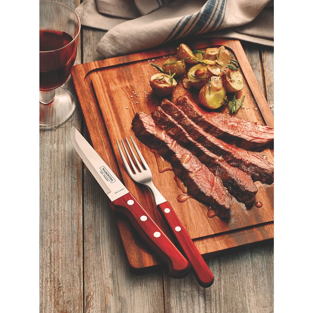Jogo de Talheres Jumbo Tramontina Churrasco com Lâminas em Aço Inox e Cabos de Madeira Polywood Vermelho 12 Peças