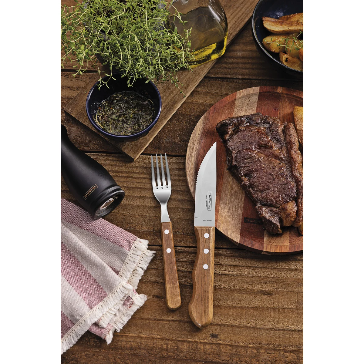 Jogo para Churrasco Tramontina Dynamic com Lâminas em Aço Inox e Cabos de Madeira Natural 12 Peças