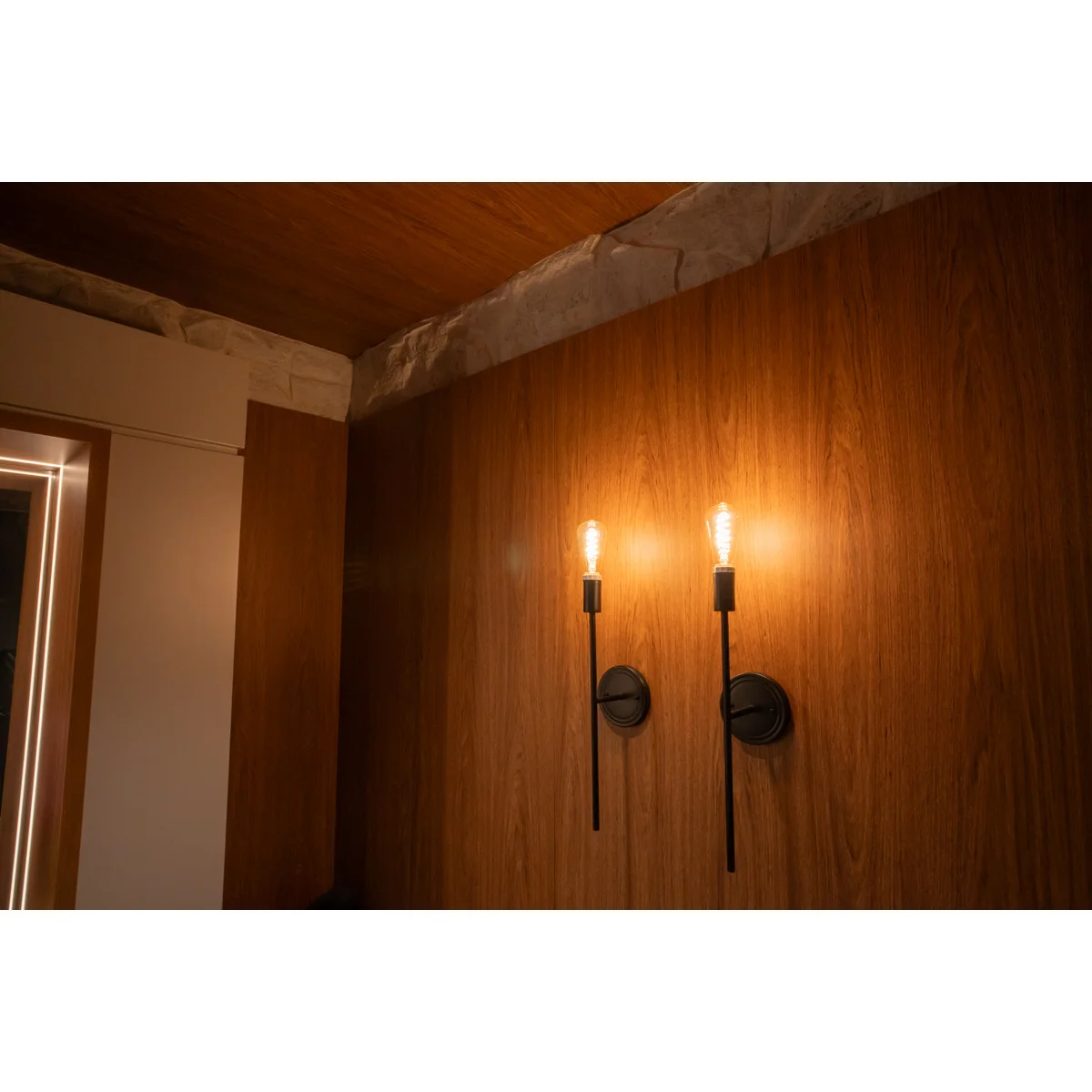 Lâmpada LED de Filamento Espiral Tramontina ST64 4 W 2200 K Luz Amarela Âmbar