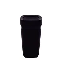 Lixeira Tramontina Compact em Polipropileno Preto com Tampa Basculante 8,5 L