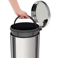 Lixeira com Pedal Tramontina Brasil em Aço Inox com Acabamento Polido e Balde Interno 12 L