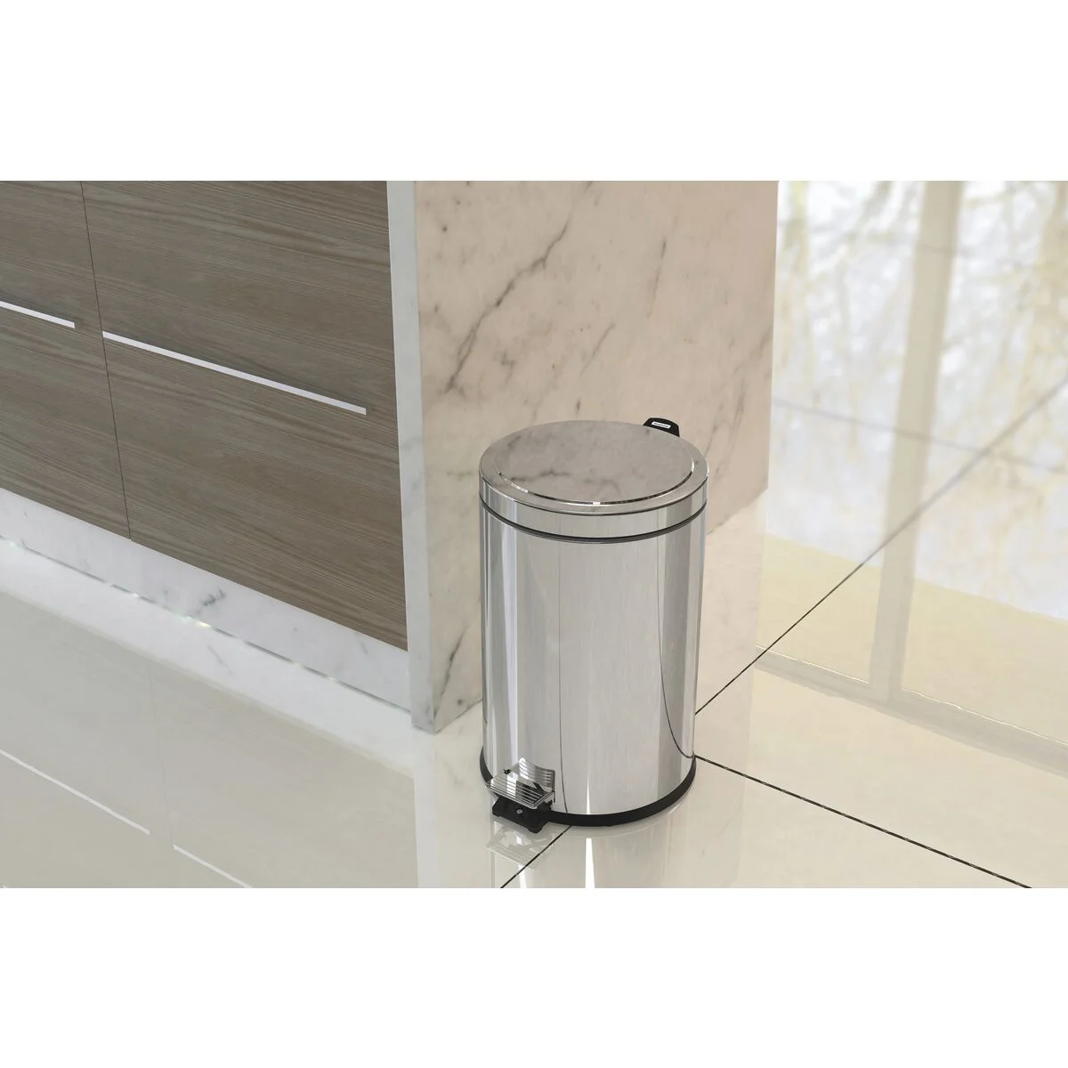 Lixeira com Pedal Tramontina Brasil em Aço Inox com Acabamento Polido e Balde Interno 12 L