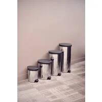 Lixeira com Pedal Tramontina New em Aço Inox com Acabamento Polido 30 L