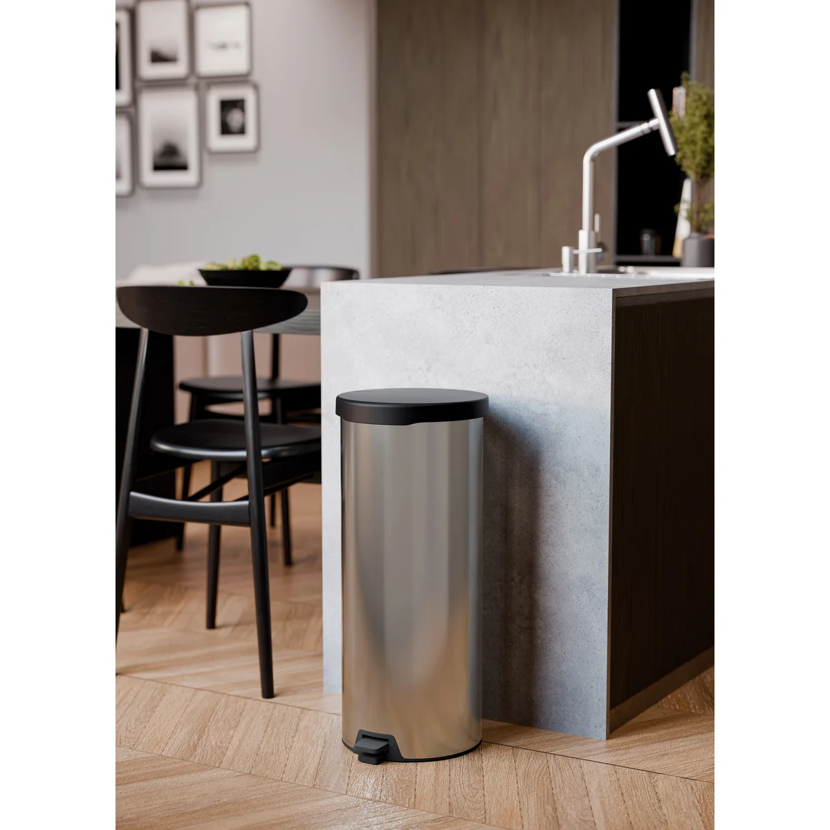 Lixeira com Pedal Tramontina New em Aço Inox com Acabamento Polido 30 L