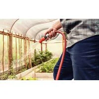 Mangueira Antitorção Multi ATS 1/2" Tramontina para Jardim em PVC 3 Camadas 20 m com Engates Rápidos e Esguicho