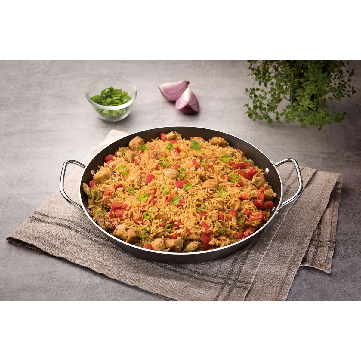 Paellera Tramontina Loreto em Alumínio com Revestimento Interno Antiaderente Starflon Max com Alças Metálicas Grafite 38 cm 5,4 L