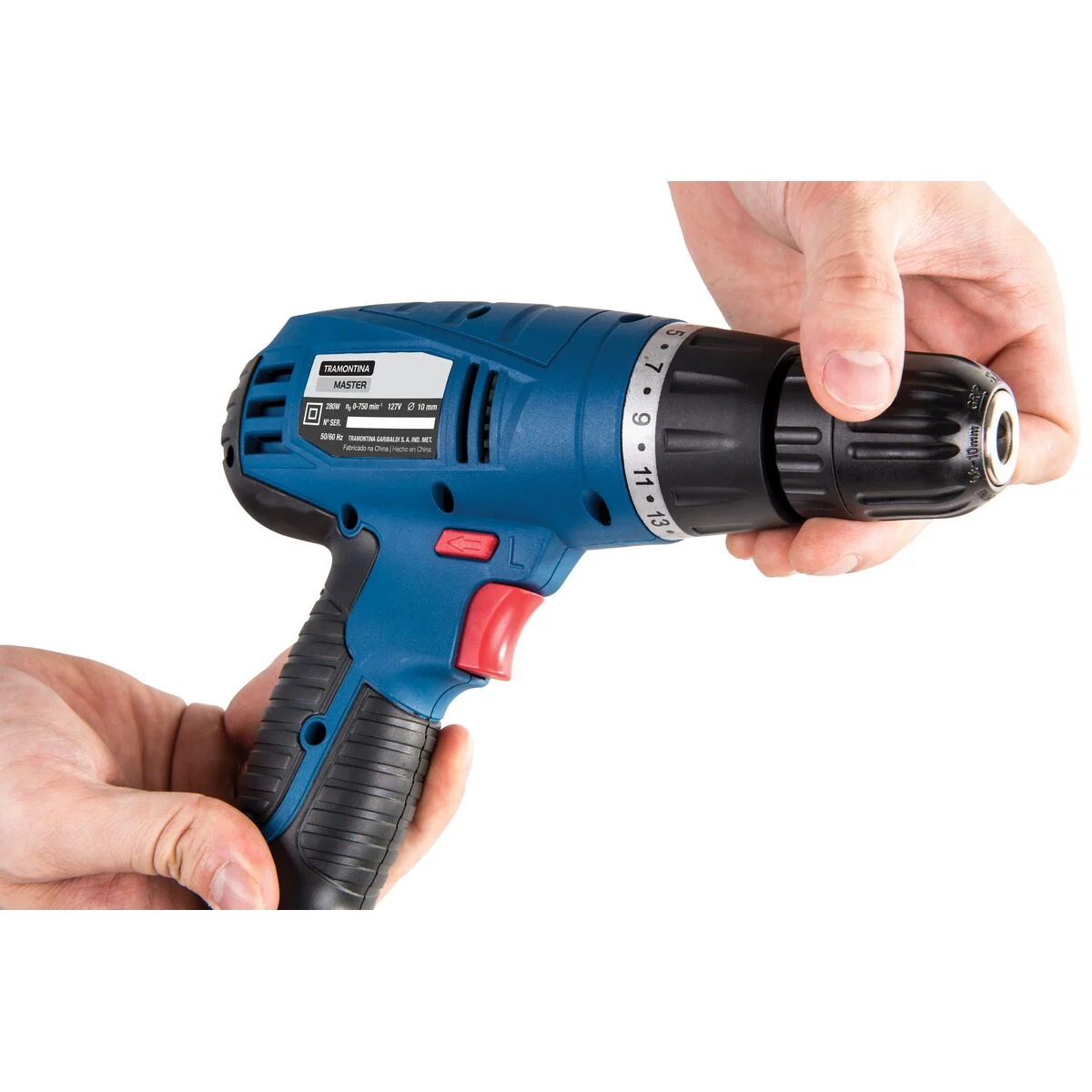 Parafusadeira/Furadeira 280 W 3/8" 220 V Tramontina MASTER para Uso Profissional com Velocidade Variável e Sistema de Reversão