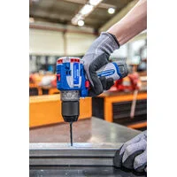 Parafusadeira de Impacto 1/4" (6,35 mm) 16V 170 N.m Brushless Tramontina by Total - Com 2 Baterias 16V de 2,0Ah, Carregador e Maleta