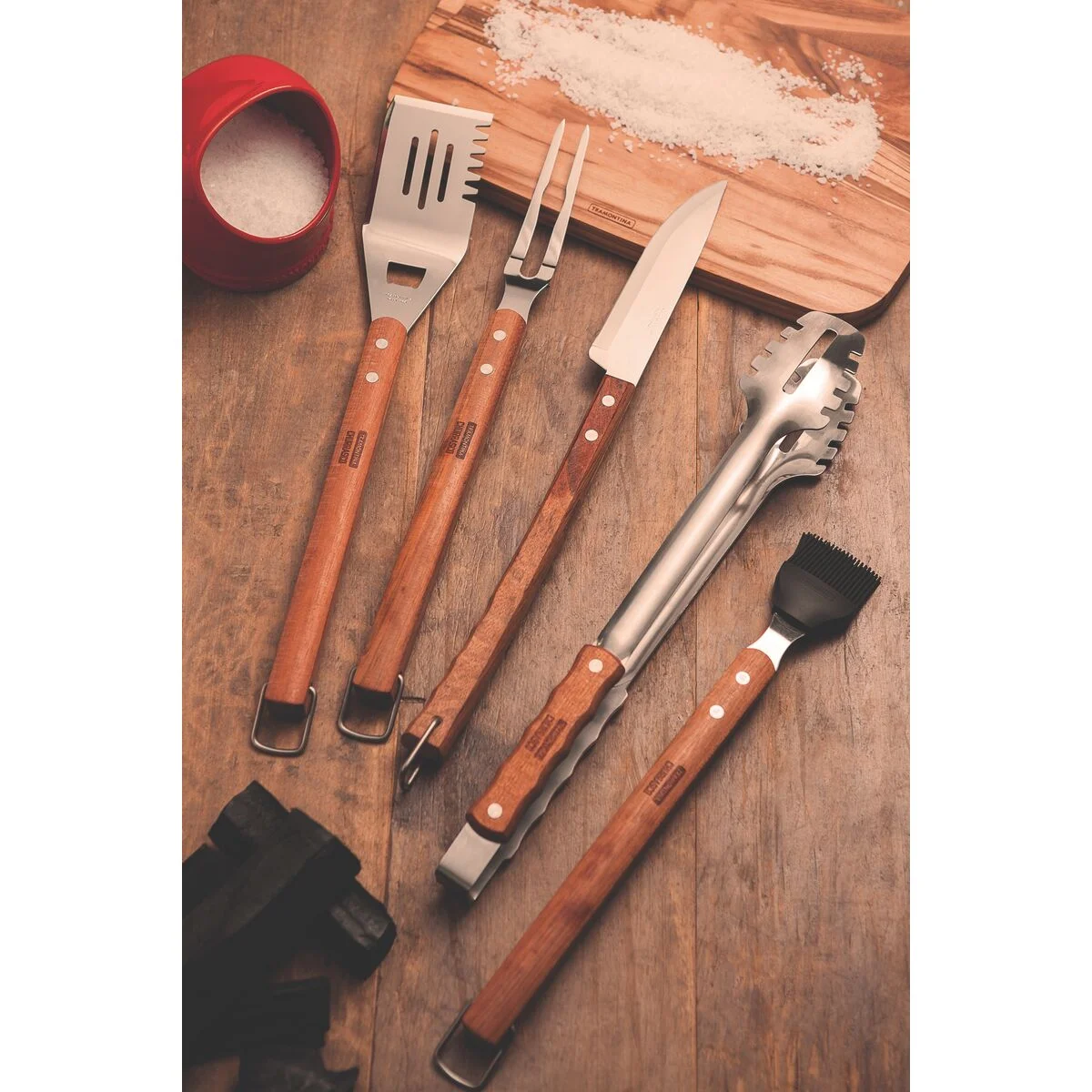 Faca Trinchante Tramontina Churrasco com Lâmina em Aço Inox e Cabo de Madeira 8" 52,6cm